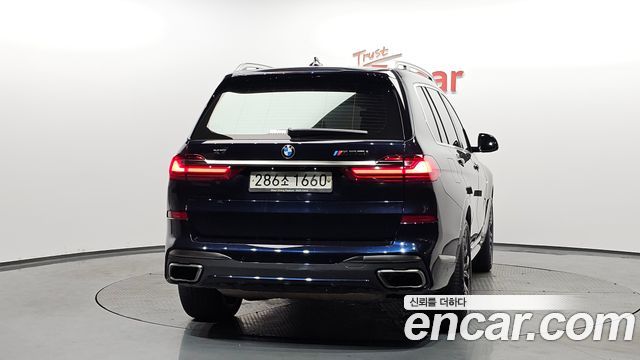 BMW X7 2020 — photo 4