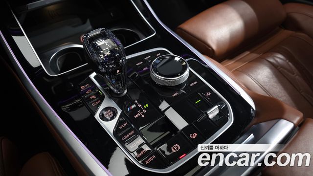 BMW X7 2020 — photo 9
