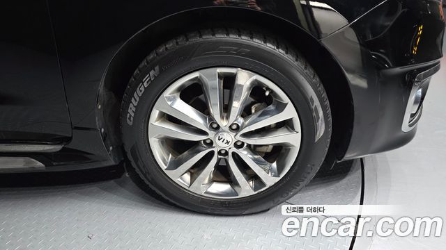 Kia Canival 2018 — photo 5