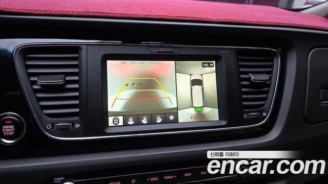 Kia Canival 2018 — photo 15