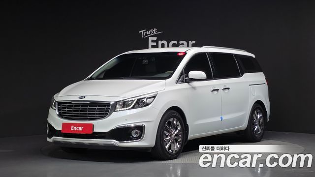 Kia Canival 2018 — photo 1