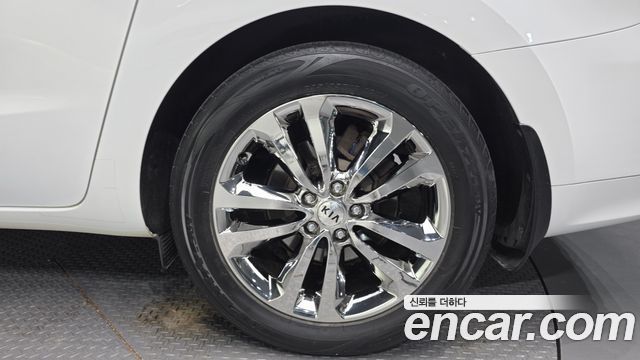 Kia Canival 2018 — photo 5