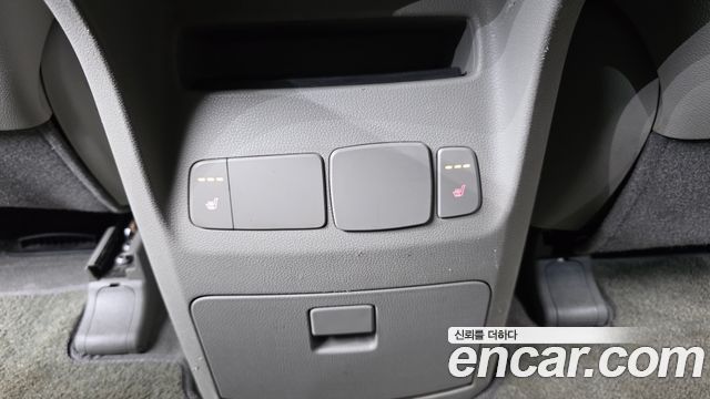 Kia Canival 2018 — photo 18