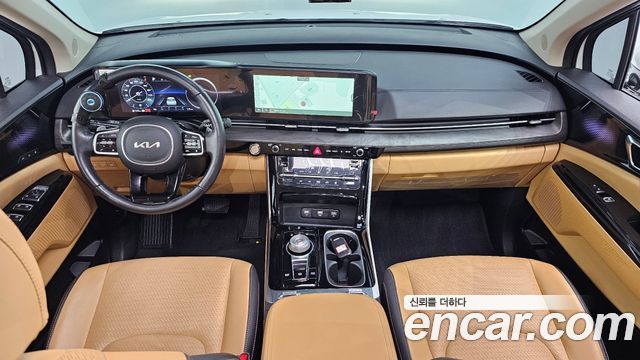 Kia Canival 2023 — photo 7
