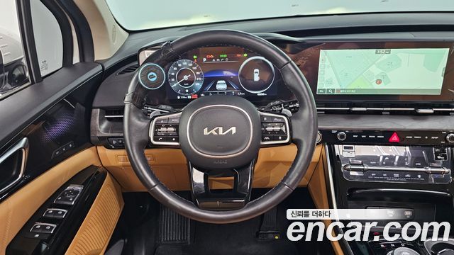 Kia Canival 2023 — photo 13