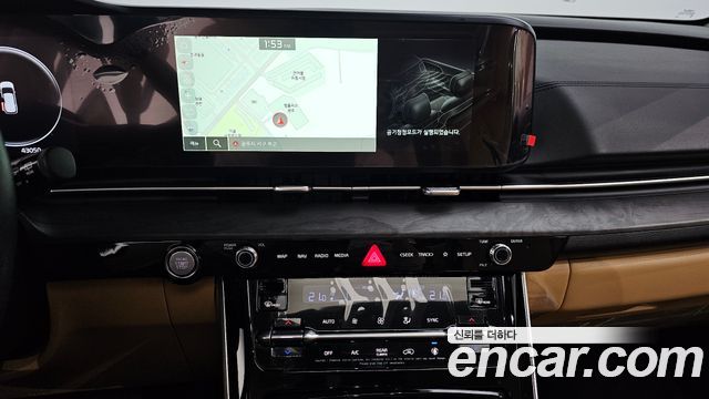 Kia Canival 2023 — photo 14