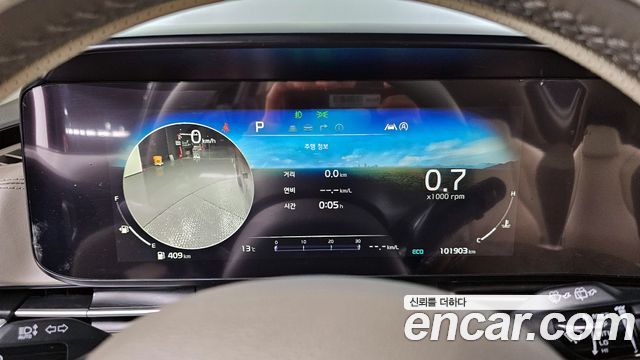 Kia Canival 2021 — photo 8