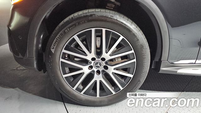 Mercedes-Benz GLC-Class 2020 — photo 5