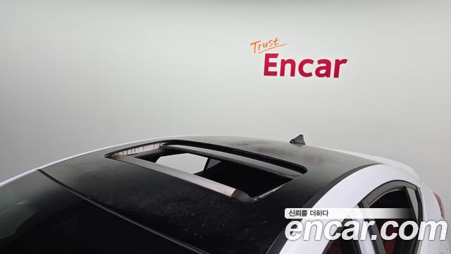 Hyundai AVANTE 2018 — photo 20