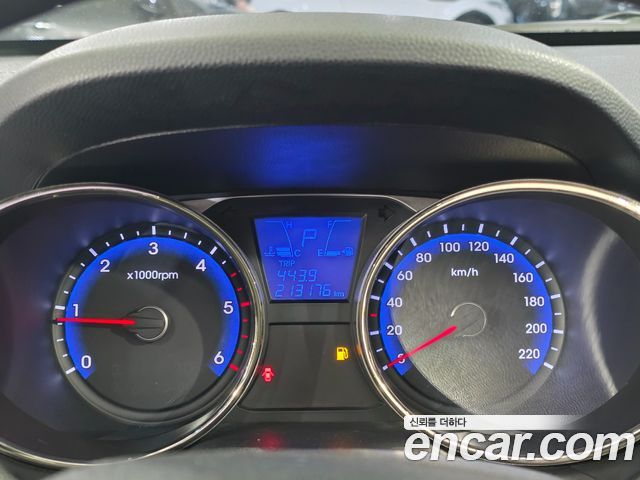 Hyundai Tucson 2012 — photo 11