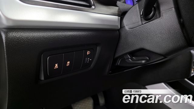 KG Mobility KORANDO 2014 — photo 17