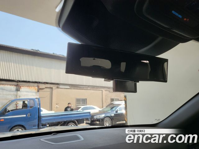 Ford Explorer 2020 — photo 13