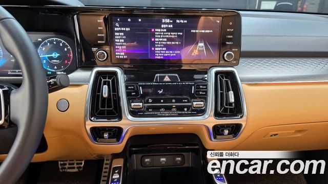 Kia Sorento 2021 — photo 16