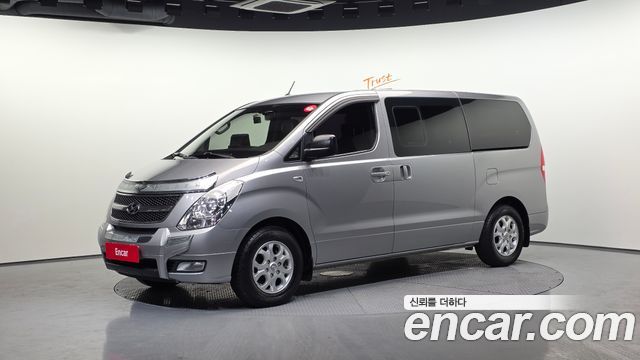 Hyundai Starex 2014 — photo 1