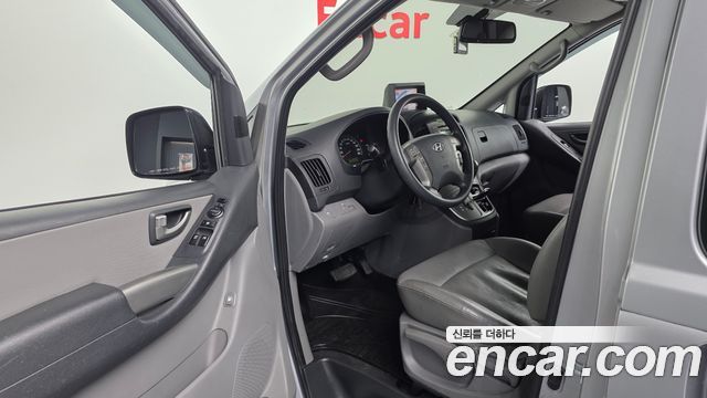 Hyundai Starex 2014 — photo 10