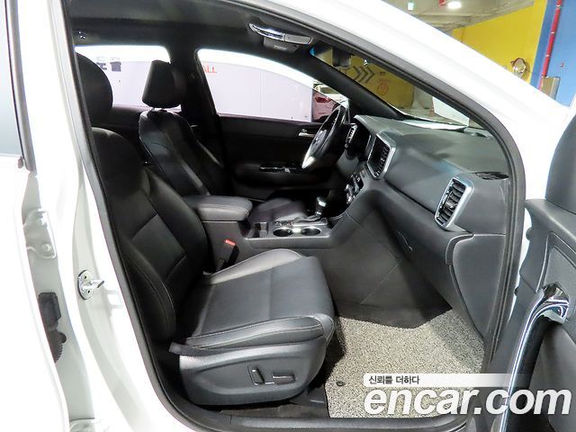 Kia Sportage 2019 — photo 12