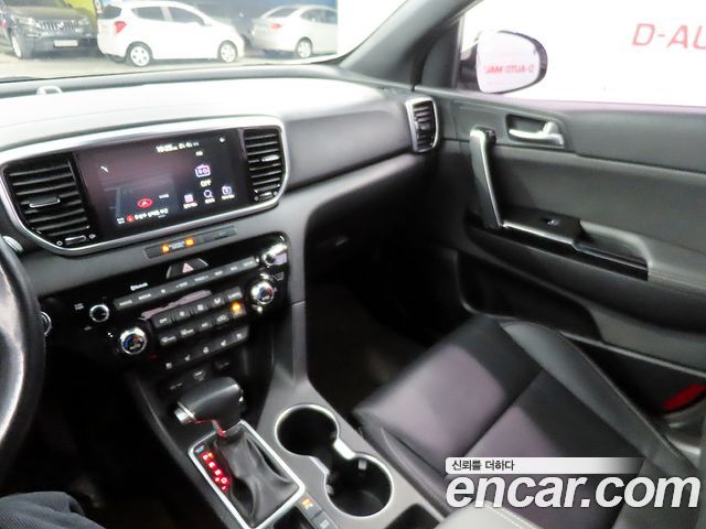 Kia Sportage 2019 — photo 14