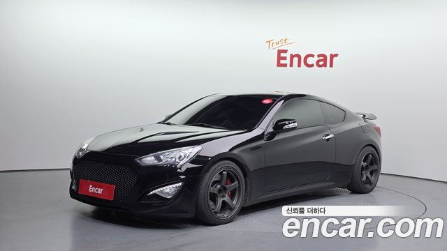 Hyundai Genesis 2012 — photo 1