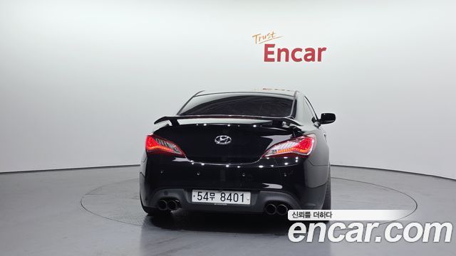 Hyundai Genesis 2012 — photo 4