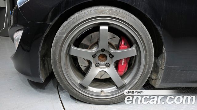 Hyundai Genesis 2012 — photo 5