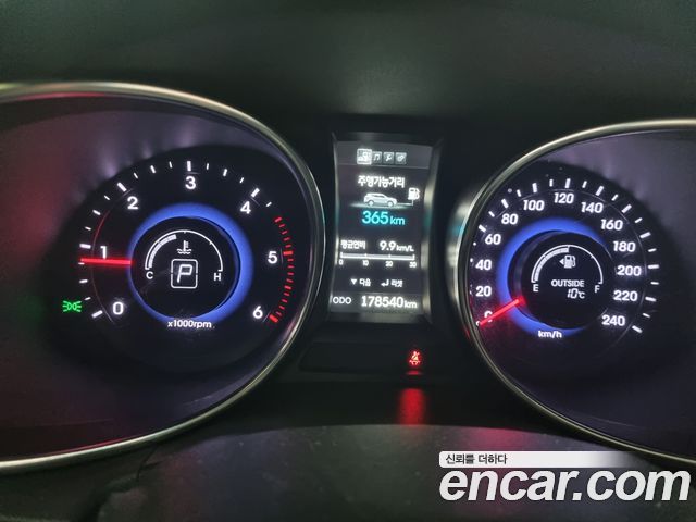 Hyundai Santafe 2015 — photo 8