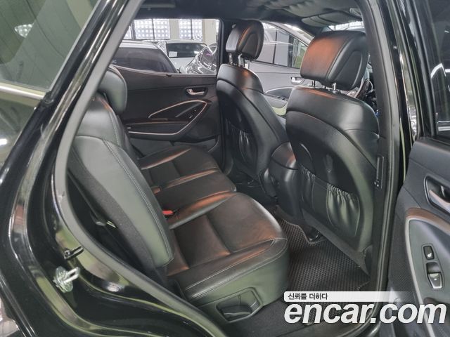 Hyundai Santafe 2015 — photo 11