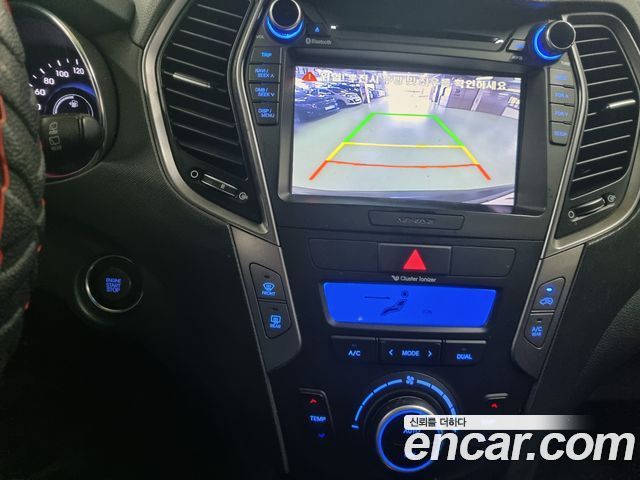 Hyundai Santafe 2015 — photo 18