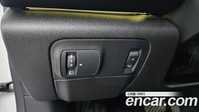 Renault Korea SM6 2016 — photo 17