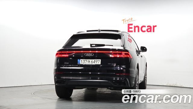 Audi Q8 2021 — photo 4