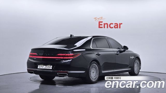 Genesis G90 2019 — photo 2