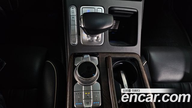 Genesis G90 2019 — photo 9