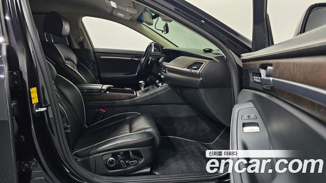 Genesis G90 2019 — photo 11