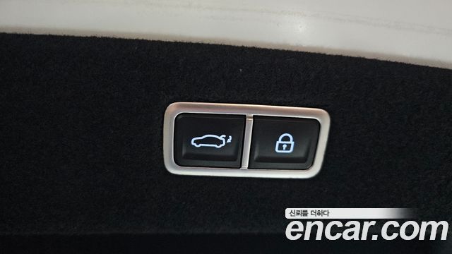 Genesis G90 2022 — photo 20