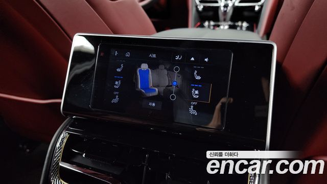 Bentley Flying Spur 2022 — photo 19