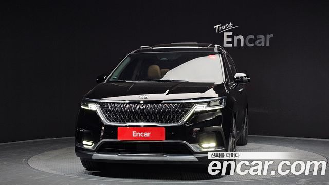 Kia Canival 2021 — photo 3
