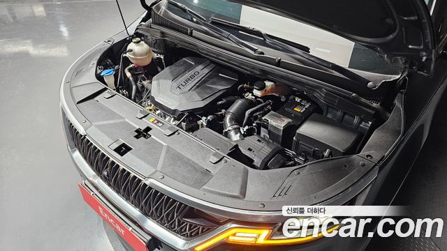 Kia Canival 2021 — photo 6