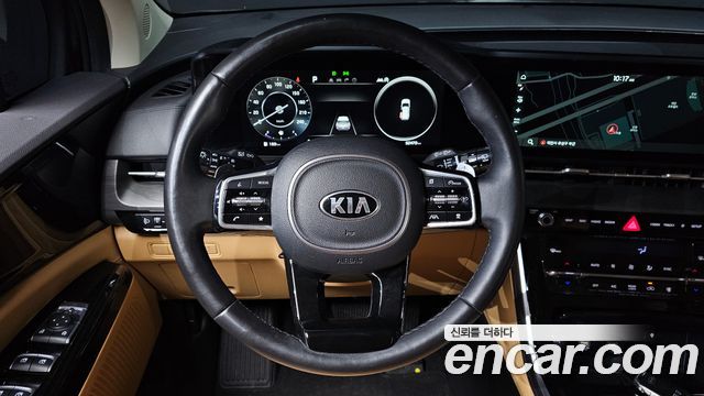 Kia Canival 2021 — photo 13
