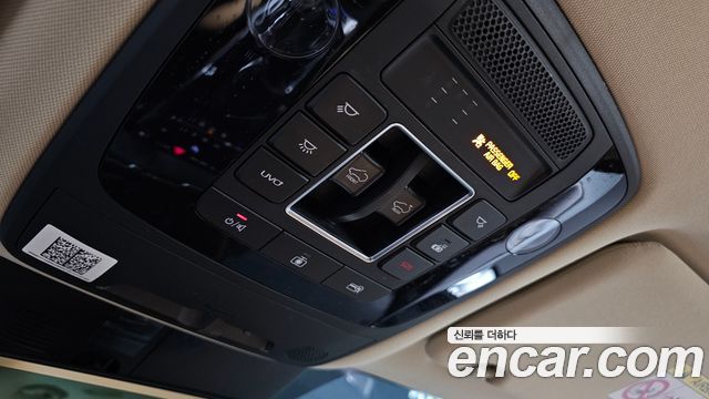 Kia Canival 2021 — photo 14