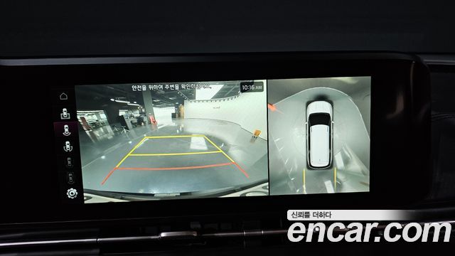 Kia Canival 2021 — photo 16