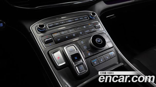 Hyundai Santafe 2021 — photo 9
