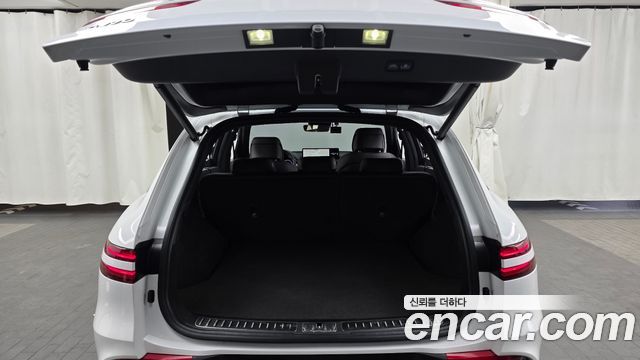 Genesis GV70 2021 — photo 20