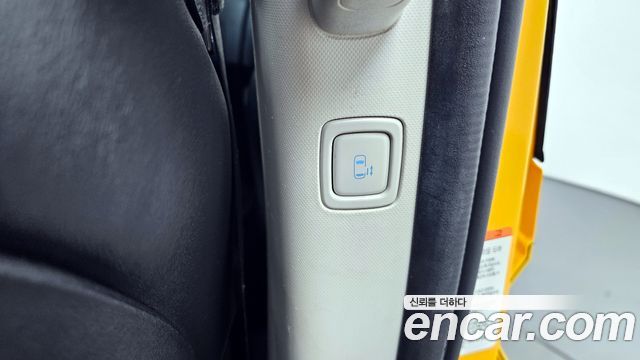 Hyundai Staria 2022 — photo 18