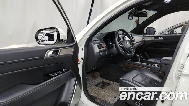 KG Mobility Rexton 2018 — photo 10