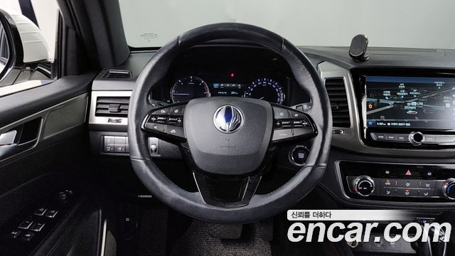KG Mobility Rexton 2018 — photo 13