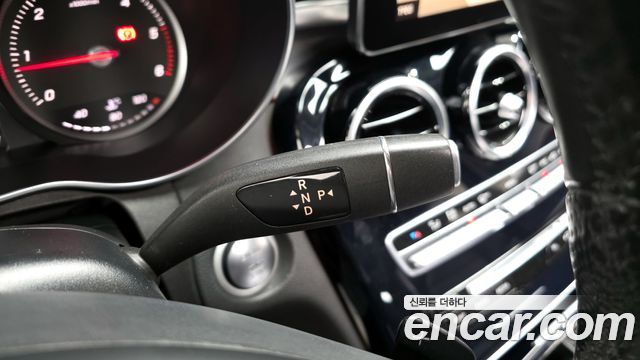 Mercedes-Benz C-Class 2016 — photo 9