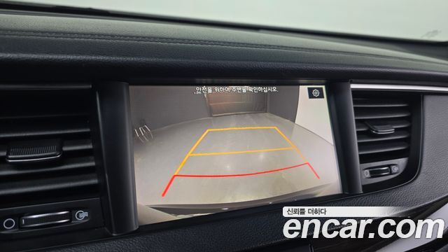 Kia K7 2018 — photo 16