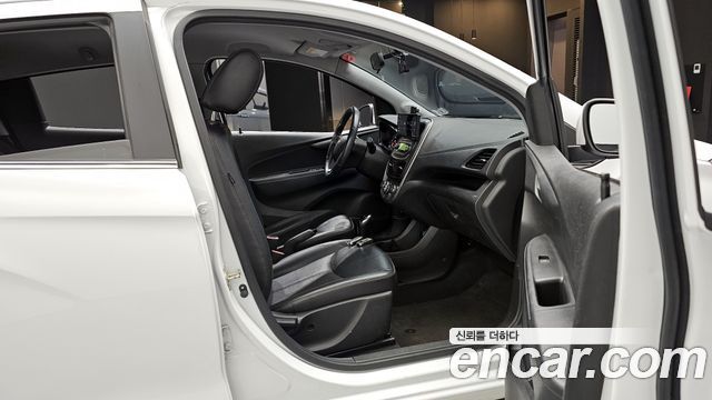 Chevrolet Korea Spark 2017 — photo 11