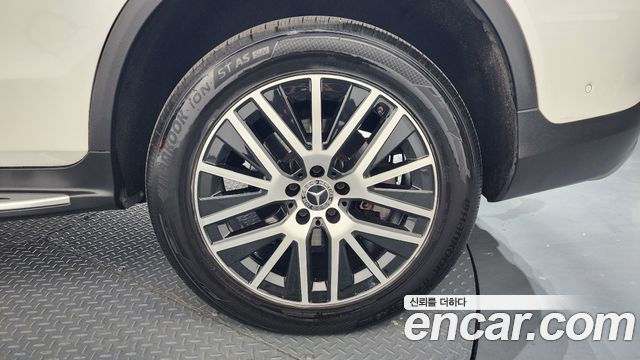 Mercedes-Benz GLC-Class 2021 — photo 5