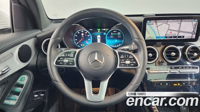 Mercedes-Benz GLC-Class 2021 — photo 13