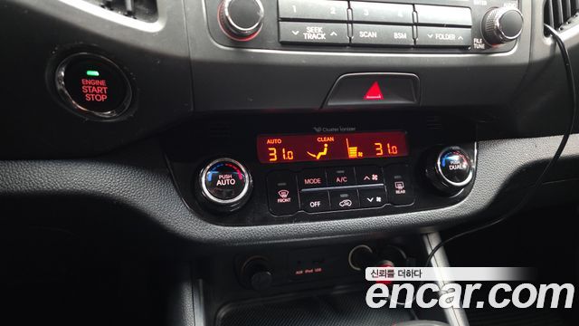 Kia Sportage 2012 — photo 15